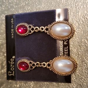 Vintage Loree Earings With Surgical Steel Posts